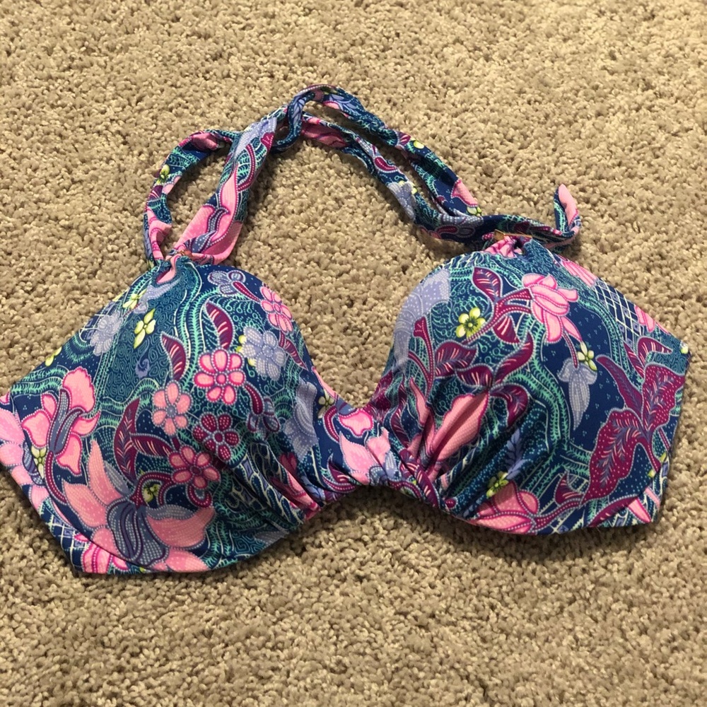 Victoria’s Secret Bikini Top